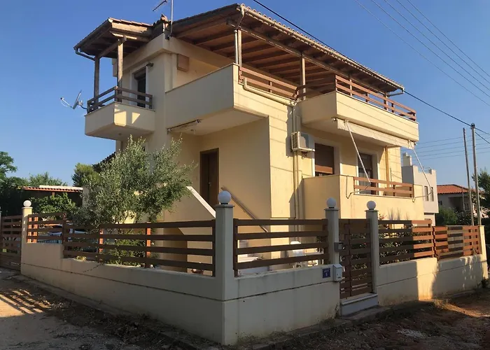 Artemis House